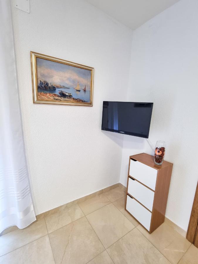 Apartment Ane 2 Tisno Kültér fotó